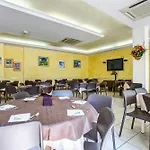 Hotel Club
