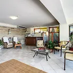 Hotel Club
