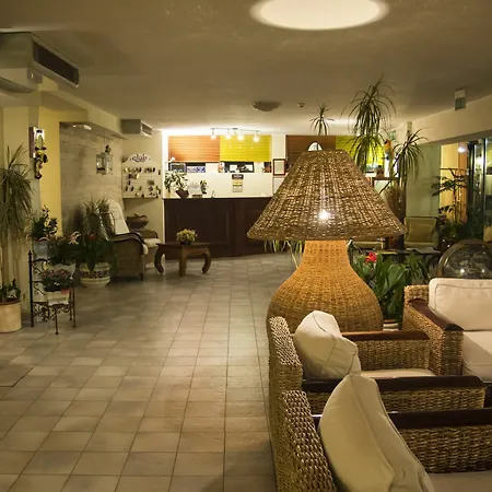 Hotel Club 3*